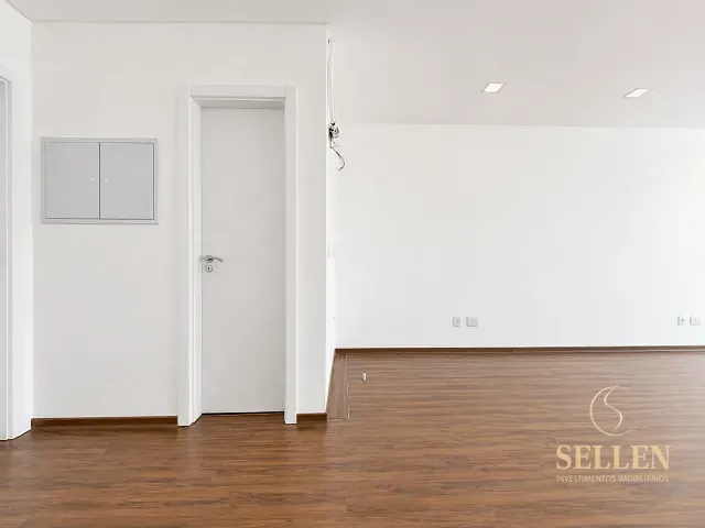 Sala para alugar, no bairro Pioneiros em Balneário Camboriú
