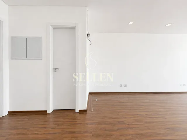 Sala para alugar, no bairro Pioneiros em Balneário Camboriú
