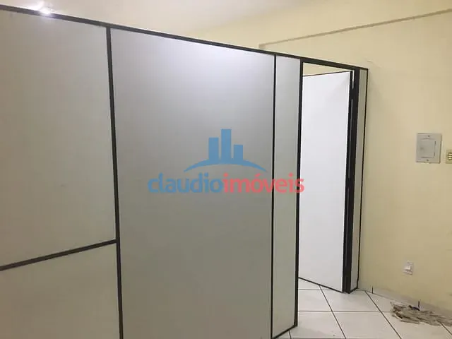 Sala para alugar, no bairro Centro em Barra Mansa