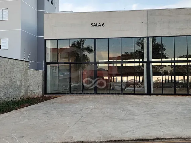 Sala com 297m², para alugar, no bairro Parque Dos Ipês em Jaguariúna