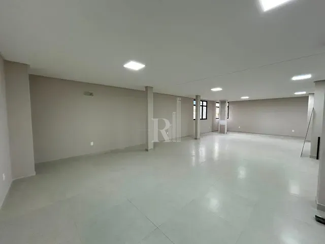 Sala para alugar, no bairro Universitário em Tijucas