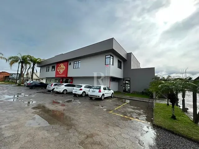 Sala para alugar, no bairro Universitário em Tijucas