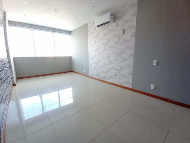 Foto do Sala - Sala para alugar - Centro - Niterói/RJ | SelfSpin