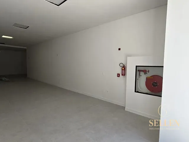 Sala para alugar, no bairro Centro em Balneário Camboriú