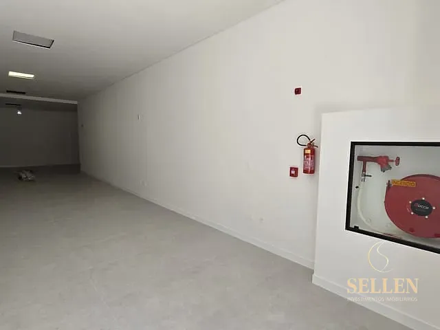 Sala para alugar, no bairro Centro em Balneário Camboriú