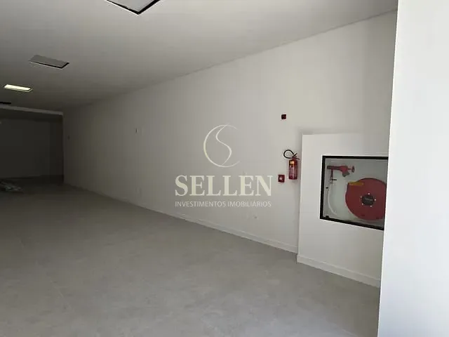 Sala para alugar, no bairro Centro em Balneário Camboriú