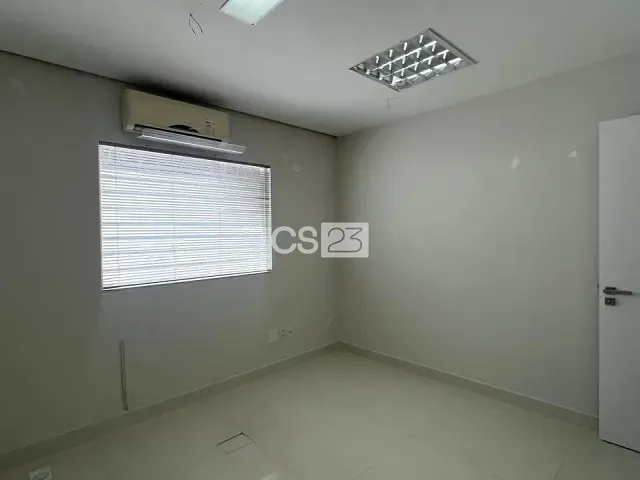 Sala com 500m², para alugar, no bairro Jardim Country Club em Londrina
