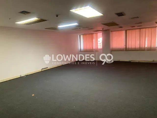Sala para alugar, no bairro Botafogo em Rio de Janeiro