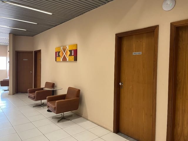 Sala com 18m², para alugar, no bairro Vila Poupança em Santana de Parnaíba
