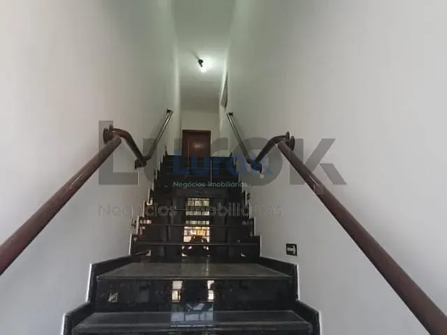 Sala com 30m², para alugar, no bairro Jardim Pinheiros em Valinhos