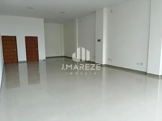 Sala com 86m², para alugar, no bairro Centro em Apucarana