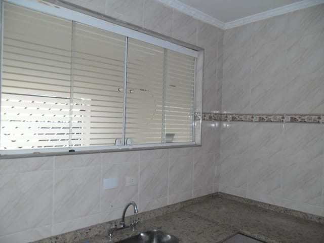 Sala com 170m², para alugar, no bairro Vila Nova Manchester em São Paulo
