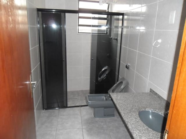 Sala com 170m², para alugar, no bairro Vila Nova Manchester em São Paulo