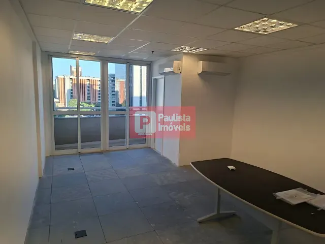 Sala com 58m², à venda ou para alugar, no bairro Chácara Santo Antônio em São Paulo