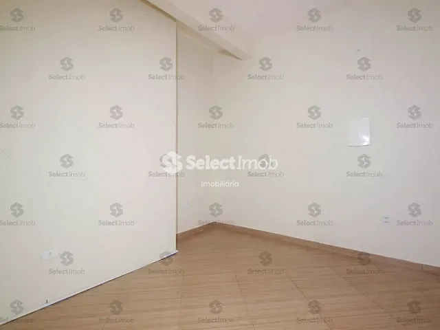 Sala com 80m², para alugar, no bairro Parque São Vicente em Mauá