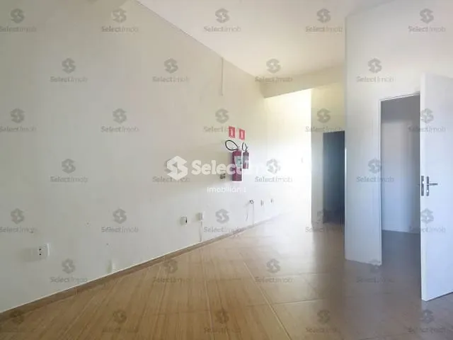 Sala com 80m², para alugar, no bairro Parque São Vicente em Mauá