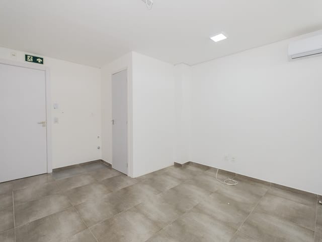 Sala para alugar, no bairro Três Vendas em Pelotas
