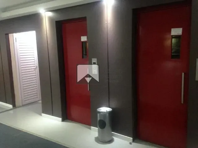 Sala com 25m², à venda, no bairro Centro em Niterói