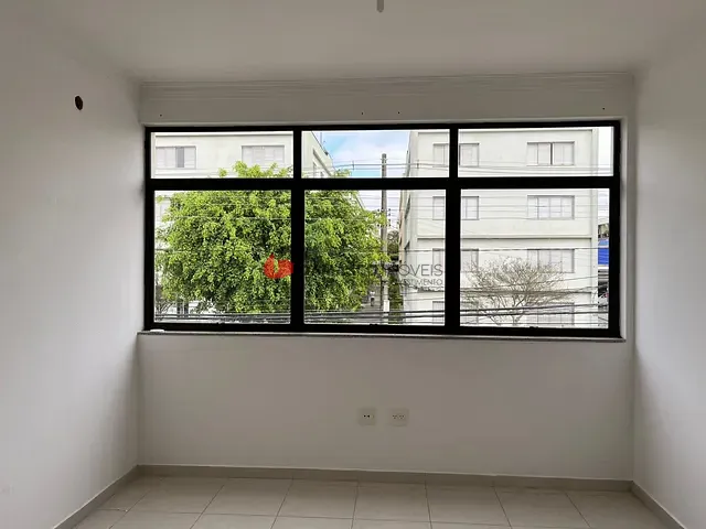 Sala com 34m², para alugar, no bairro Campestre em Santo André