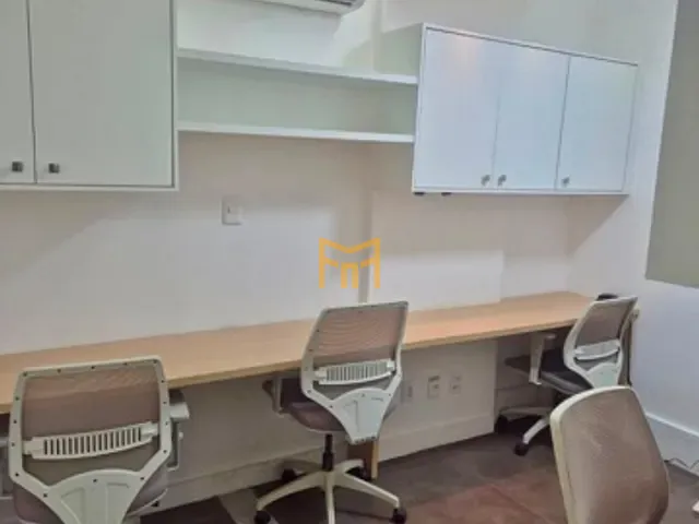 Sala para alugar, no bairro Umarizal em Belém