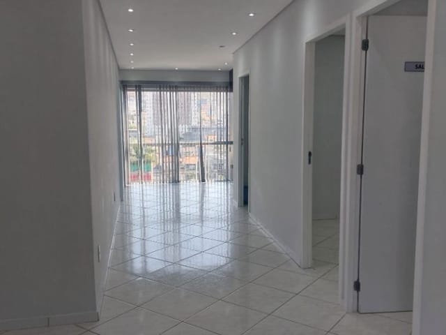 Sala com 85m², para alugar, no bairro Ipês (Polvilho) em Cajamar