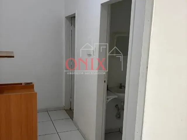 Sala com 25m², para alugar, no bairro Jundiapeba em Mogi das Cruzes