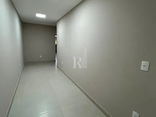 Sala para alugar, no bairro Universitário em Tijucas