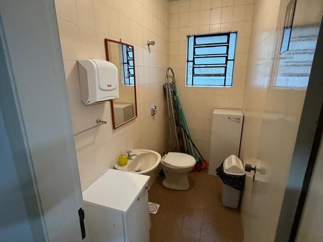 Sala com 68m², à venda, no bairro Nossa Senhora de Lourdes em Caxias do Sul