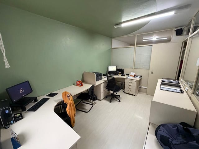 Sala com 68m², à venda, no bairro Nossa Senhora de Lourdes em Caxias do Sul