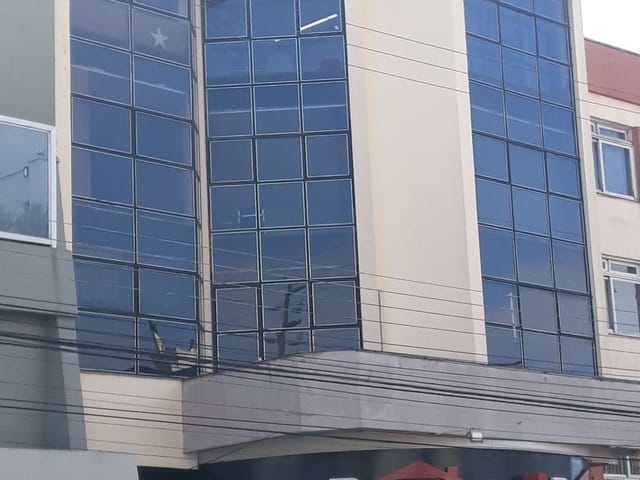Sala com 68m², à venda, no bairro Nossa Senhora de Lourdes em Caxias do Sul