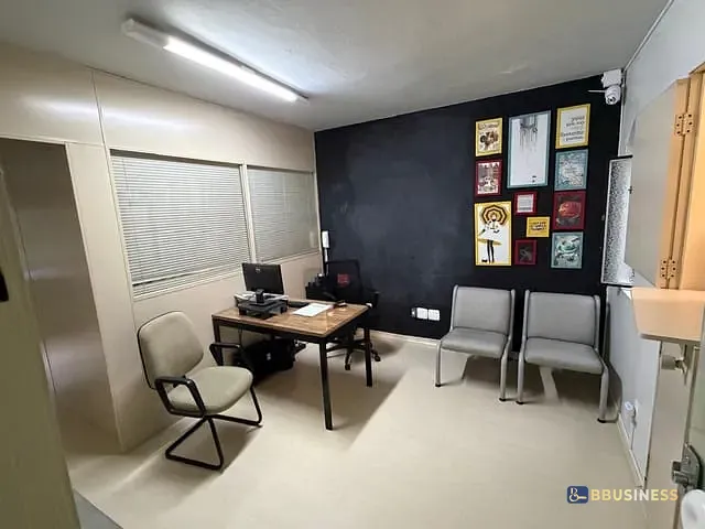 Sala com 68m², à venda, no bairro Nossa Senhora de Lourdes em Caxias do Sul