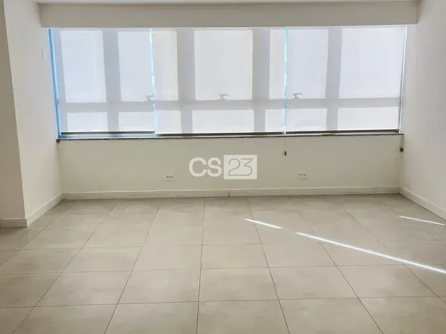 Sala com 60m², para alugar, no bairro Bela Suiça em Londrina