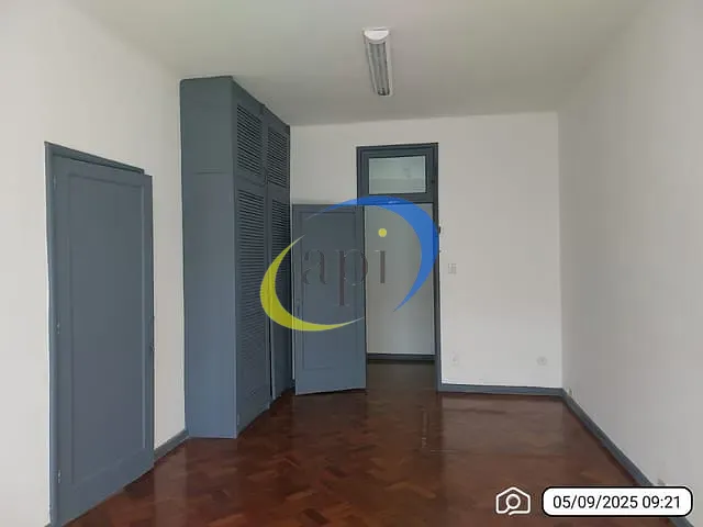 Sala para alugar, no bairro Saúde em Rio de Janeiro