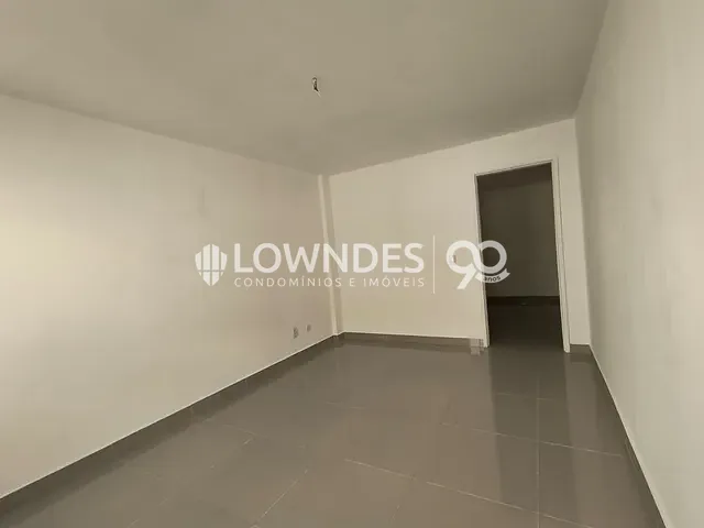 Sala à venda, no bairro Ipanema em Rio de Janeiro