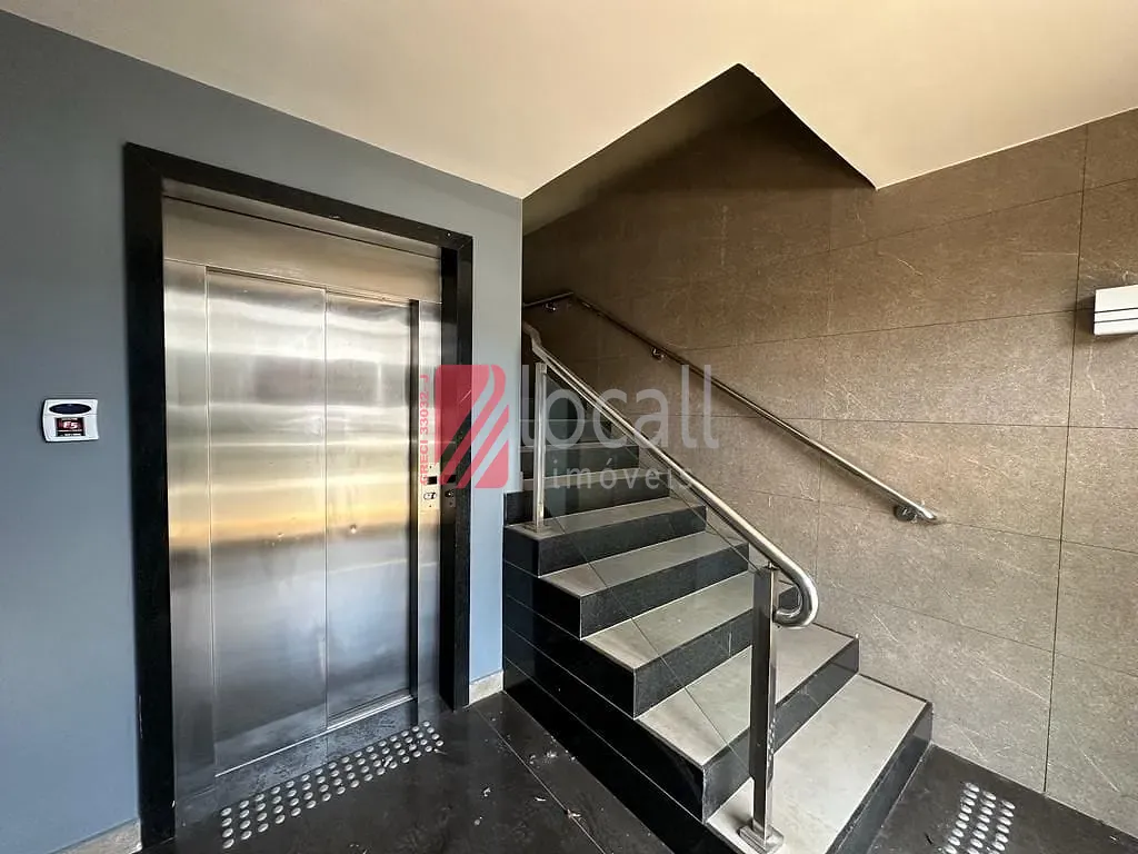 Conjunto Comercial / Sala  para aluguel, 200m² — foto 22 de 23