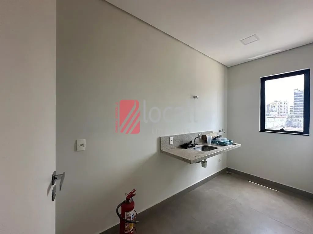 Conjunto Comercial / Sala  para aluguel, 200m² — foto 16 de 23