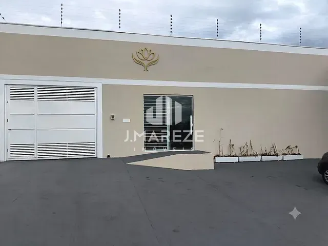 Sala com 430m², à venda, no bairro Loteamento Residencial Cazarin em Apucarana