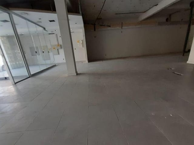 Sala com 1000m², para alugar, no bairro Alphaville Industrial em Barueri