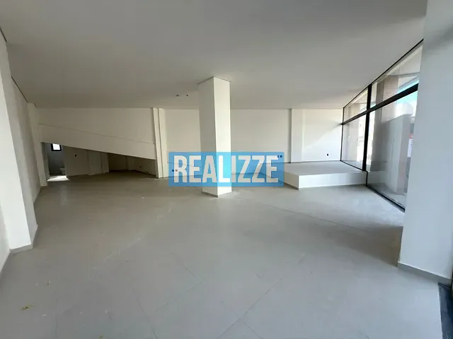 Sala para alugar, no bairro Centro em Marau