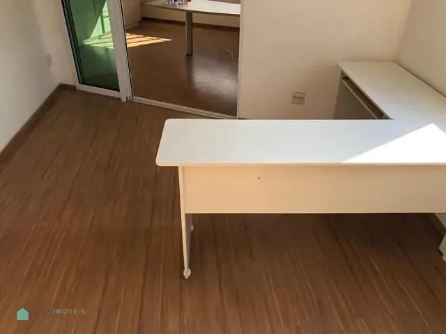 Sala com 30m², para alugar, no bairro Jardim São José em São Paulo