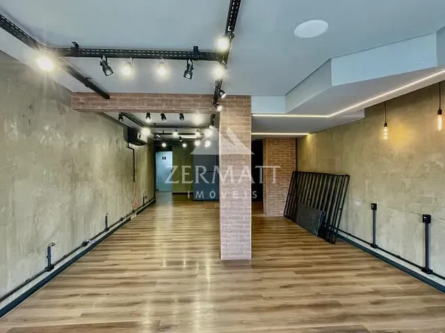 Sala para alugar, no bairro Centro em Blumenau