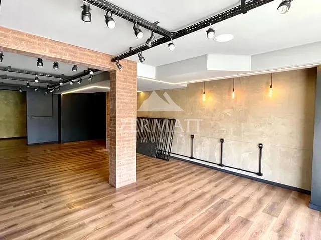 Sala para alugar, no bairro Centro em Blumenau