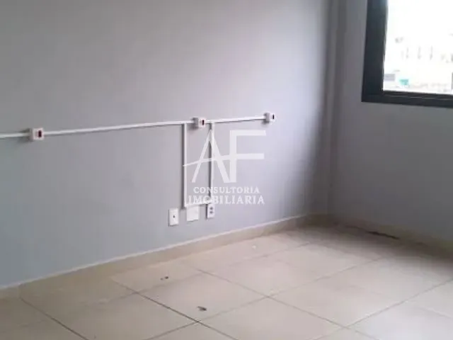 Sala com 56m², para alugar, no bairro Centro em Taubaté
