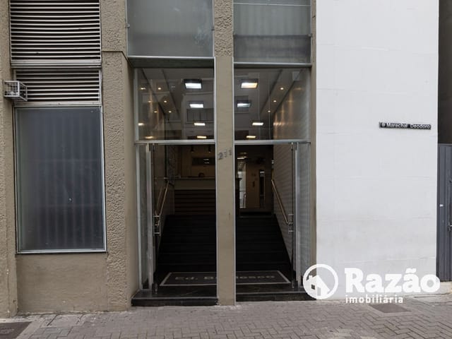 Sala para alugar, no bairro Centro em Curitiba