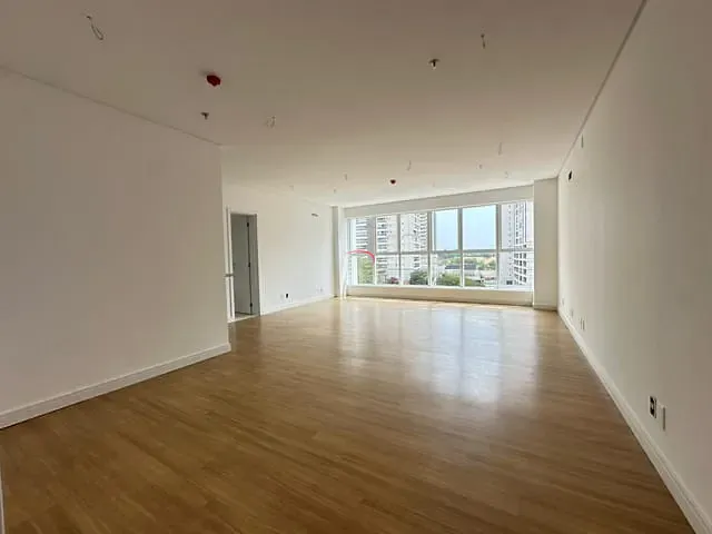 Sala para alugar, no bairro Gleba Fazenda Palhano em Londrina