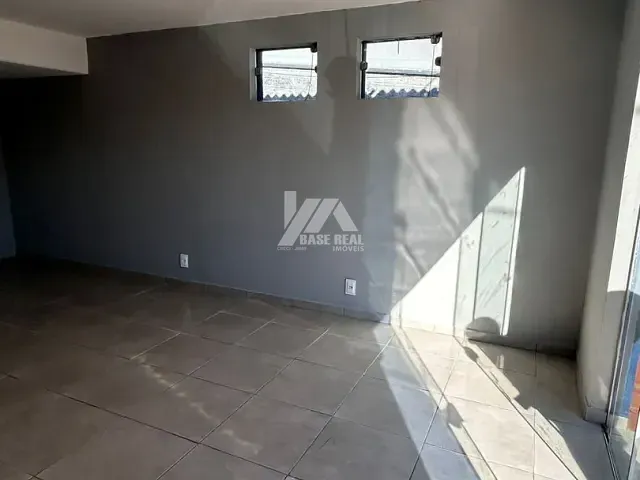 Sala à venda ou para alugar, no bairro Vila Bela em Guarapuava