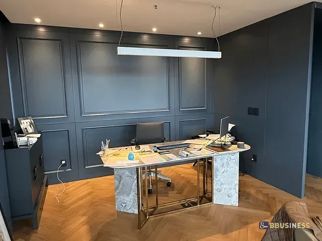 Sala à venda, no bairro Centro em Caxias do Sul