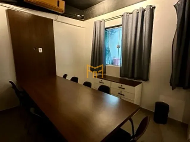 Sala com 30m², para alugar, no bairro São Brás em Belém