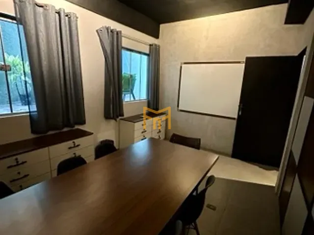 Sala com 30m², para alugar, no bairro São Brás em Belém