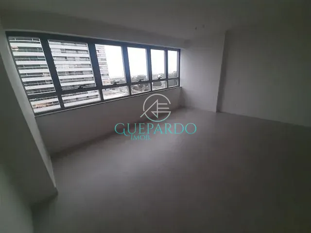 Sala para alugar, no bairro Bela Suiça em Londrina